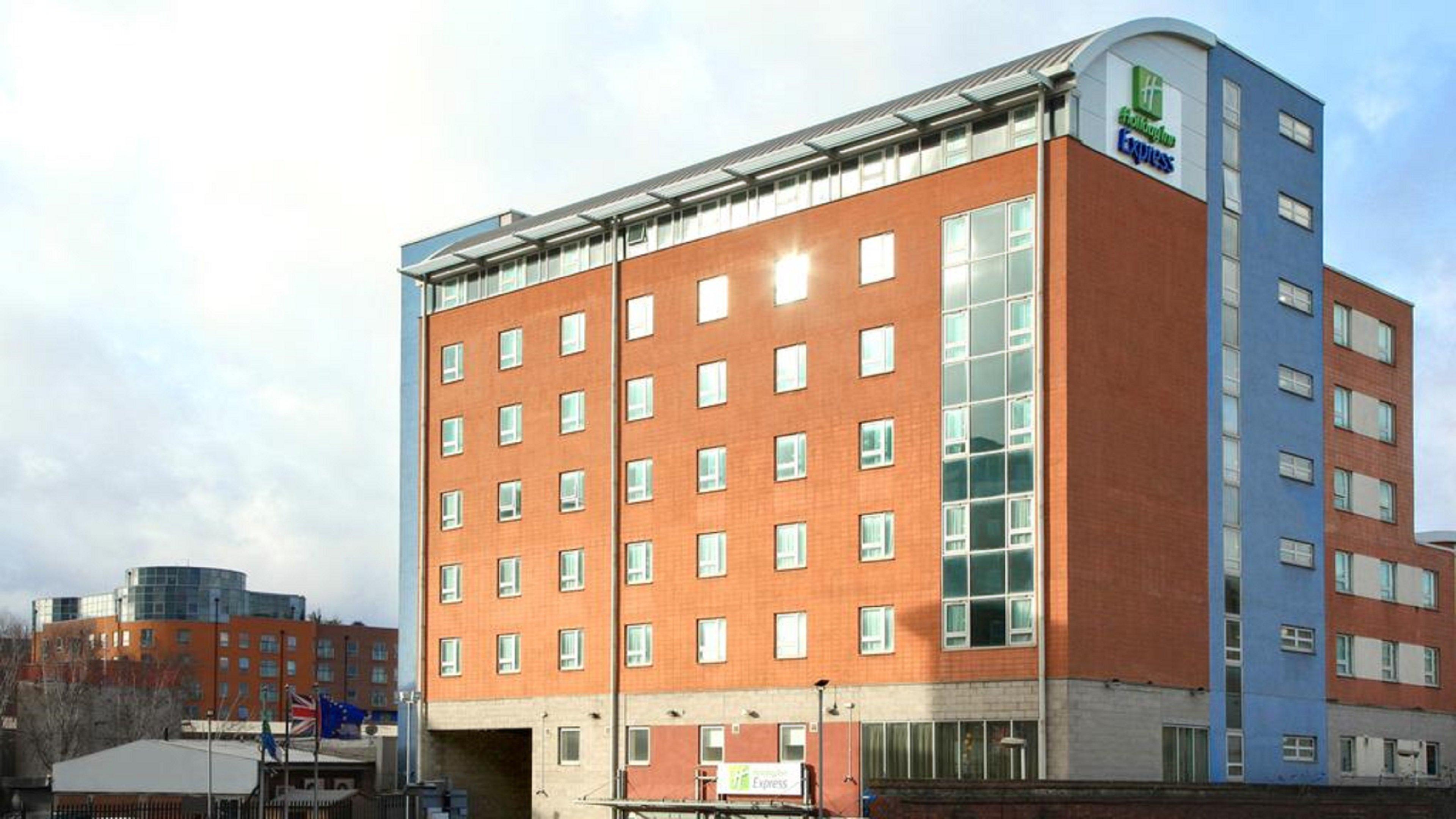 Holiday Inn Express London Limehouse By Ihg Exterior foto
