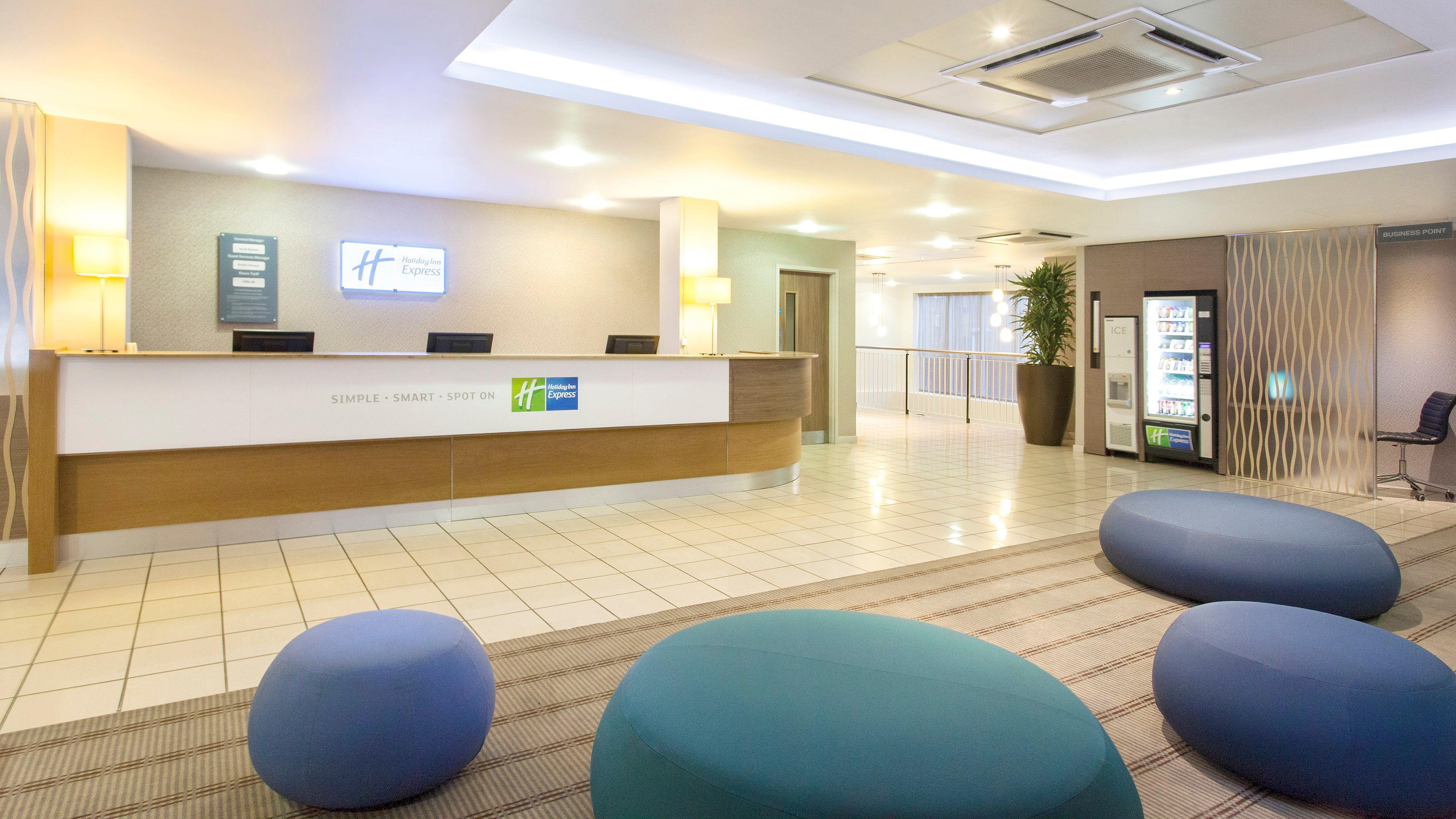 Holiday Inn Express London Limehouse By Ihg Exterior foto