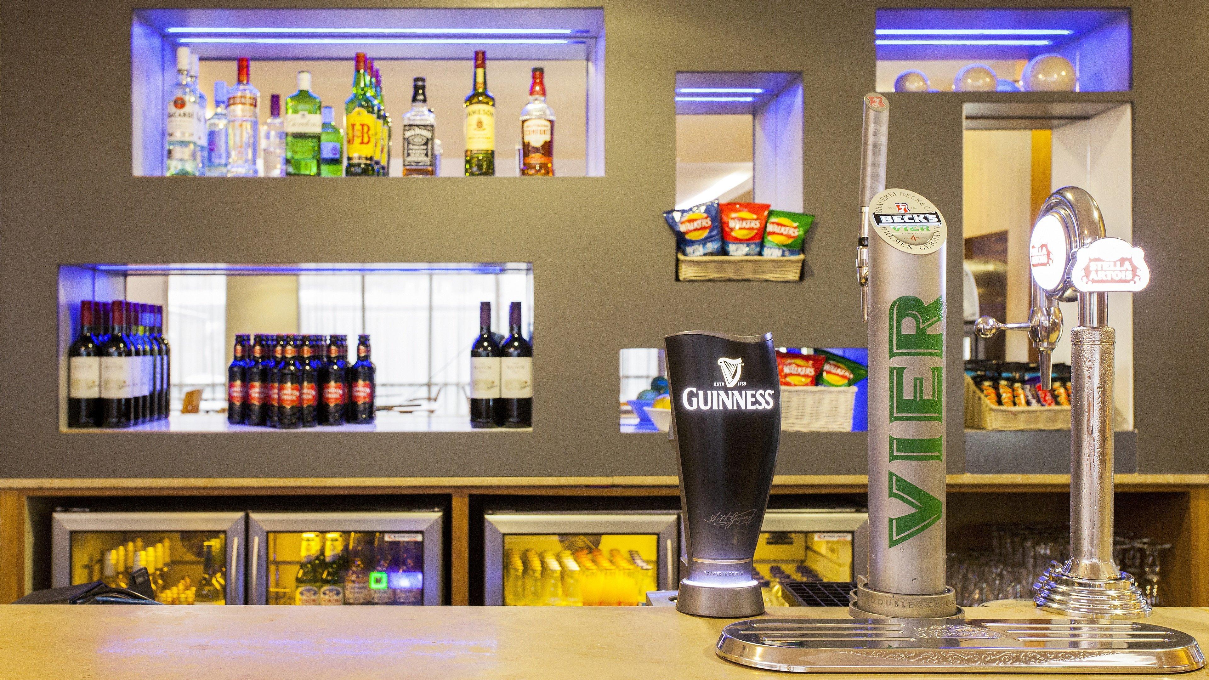 Holiday Inn Express London Limehouse By Ihg Exterior foto